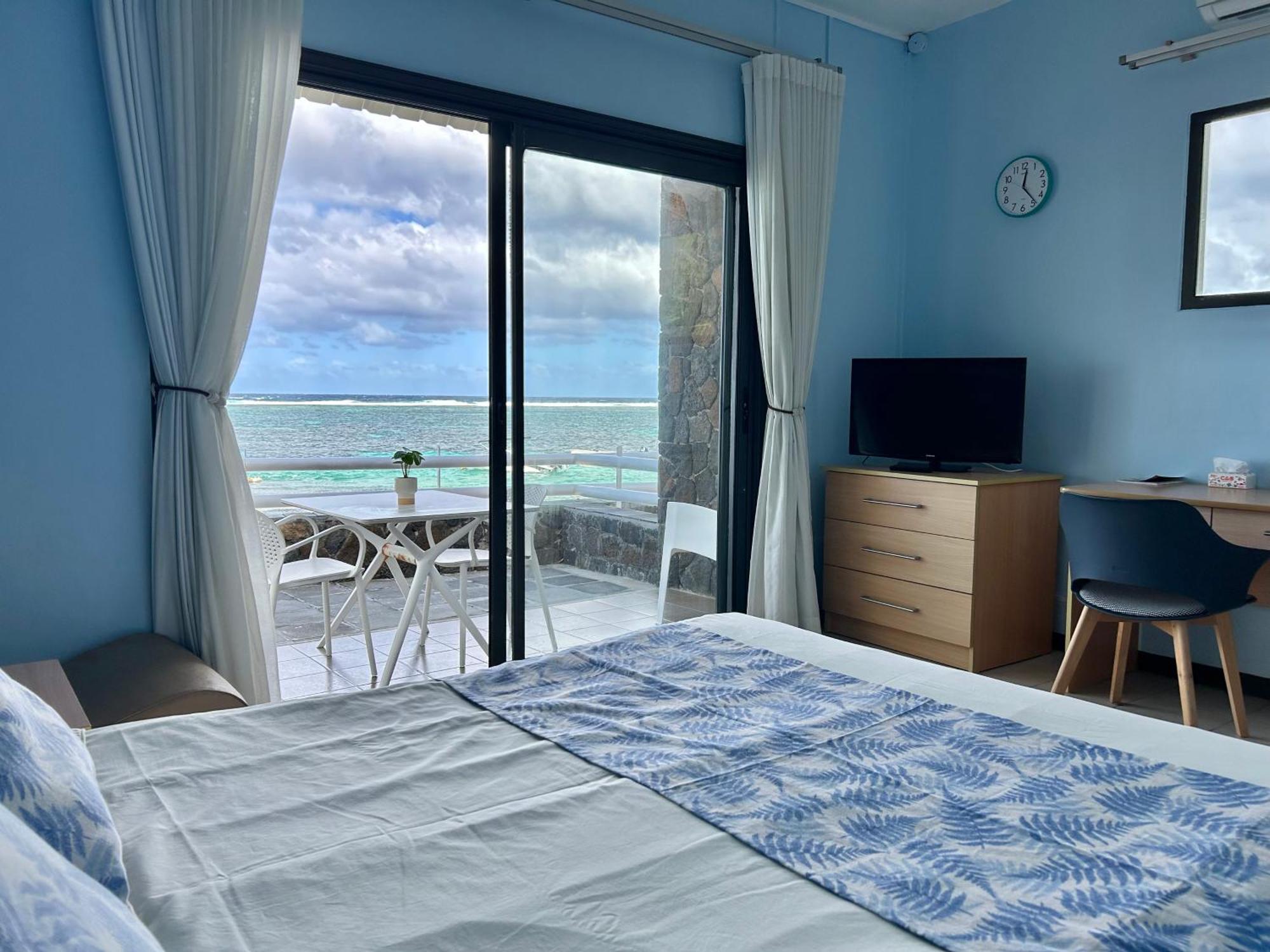 Blue Beryl Guest House Blue Bay Exteriér fotografie