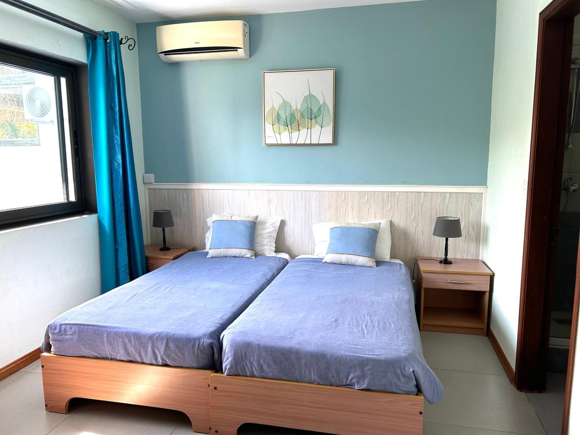 Blue Beryl Guest House Blue Bay Exteriér fotografie
